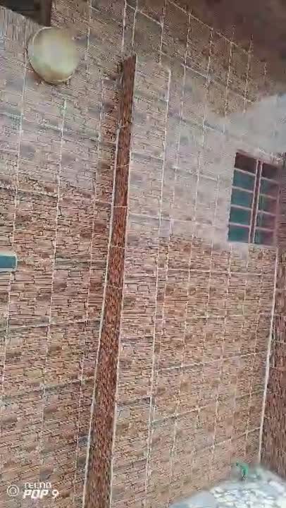 Chambre avec douche à louer à Djamourou Espagne