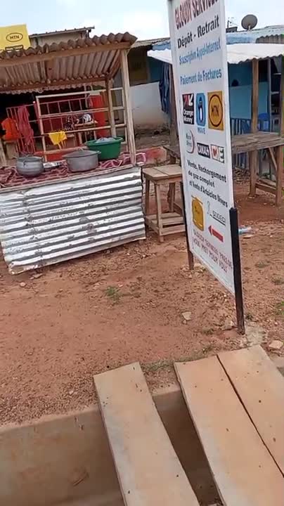 Petite entreprise de money à céder avec 40 bouteilles de gaz