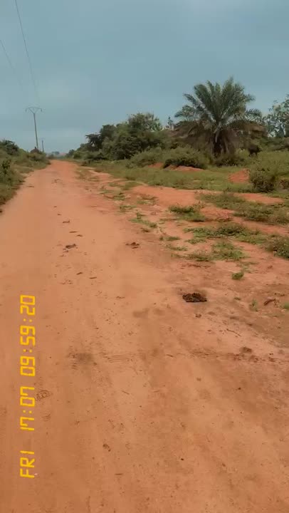 Terrain de 500 m² à vendre à Cité des impots