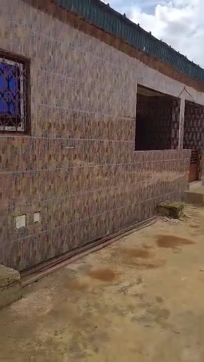 3 pièces à louer à Makora — 125 000 FCFA