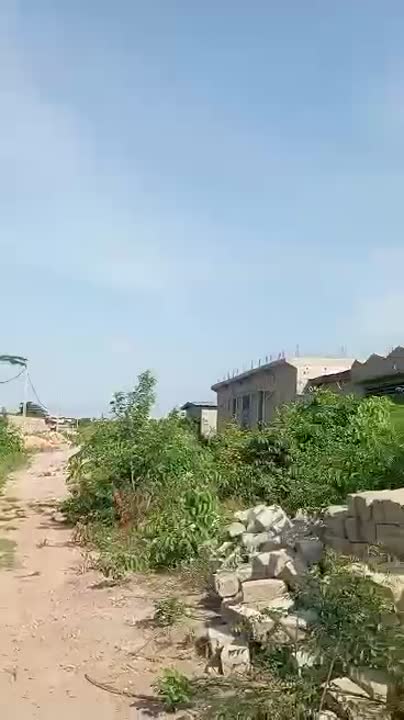 Terrain de 872 m² à vendre à Broukro Port Bouët