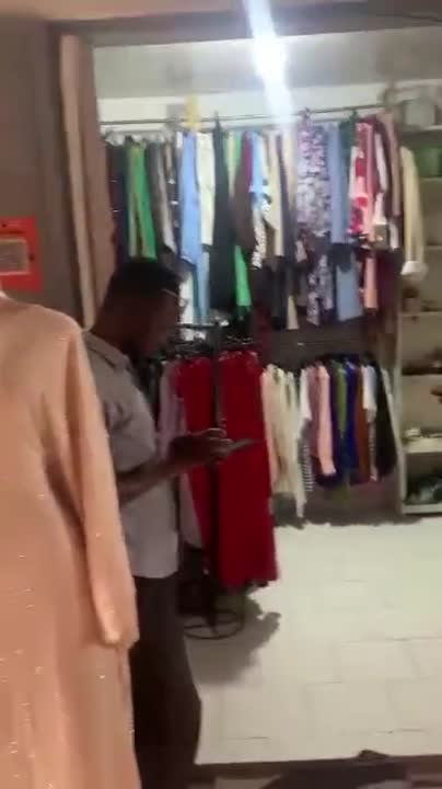 Magasin à louer au Commerce (feu Donald)