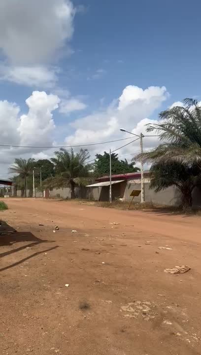 Terrain de 600 m² à vendre à la Cité (ACD disponible)