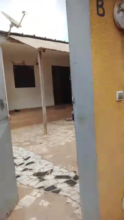 2 chambres, salon à louer à Ahougnassou