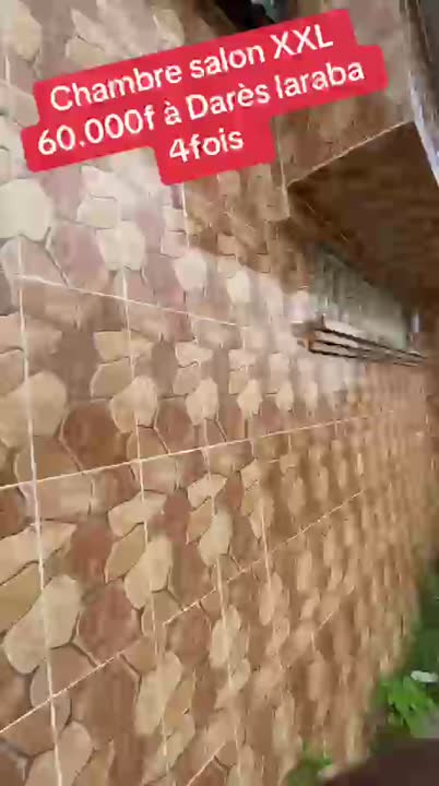 Chambre salon XXL à louer à Dar Es Salam