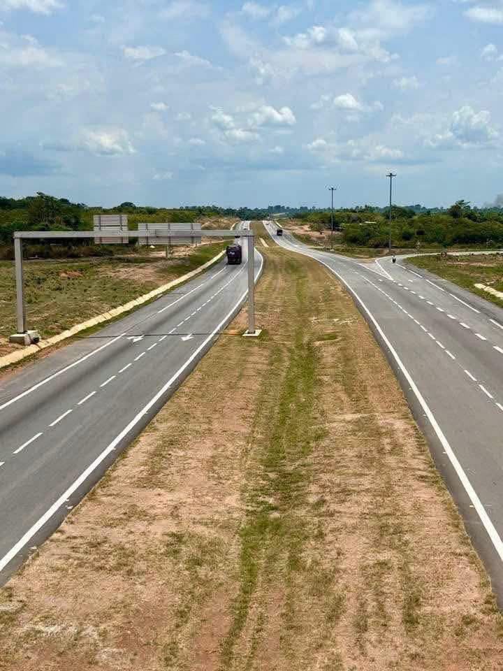 Terrain de 500 m² à vendre avant l'échangeur de Sakassou