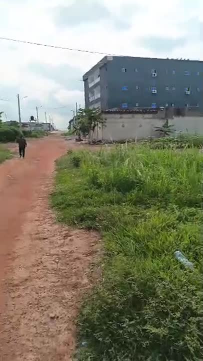 Terrain de 747 m² à vendre à Yamoussoukro (ACD disponible)