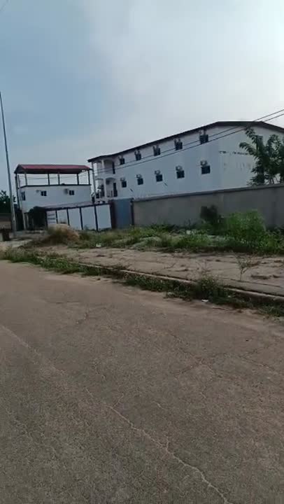 Terrain de 1019 m² à vendre à Yamoussoukro (ACD disponible)