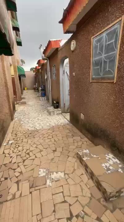 Entrée couchée à louer à Dar Es Salam
