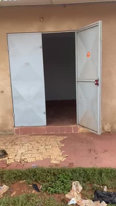 Magasin à louer à Dar Es Salam