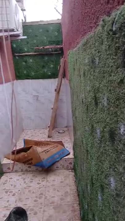 Studio américain à louer à Morofé — proche du goudron
