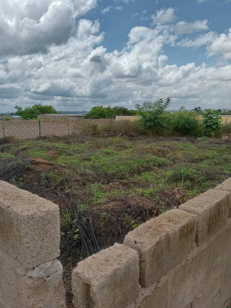 Terrain de 600 m² à vendre à Belleville (permis de construire)