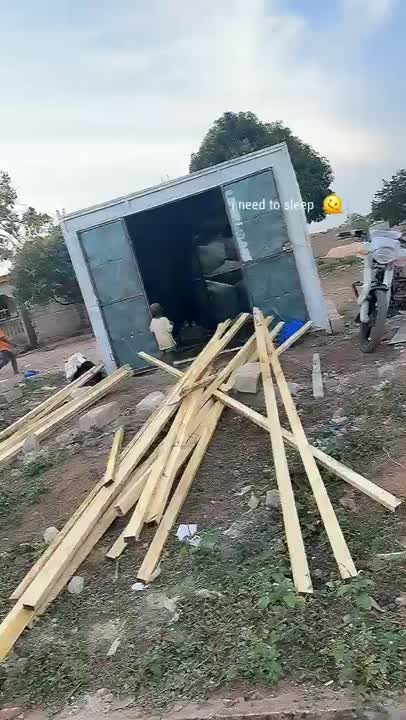 Conteneur de 3 m² à vendre à Bouaké