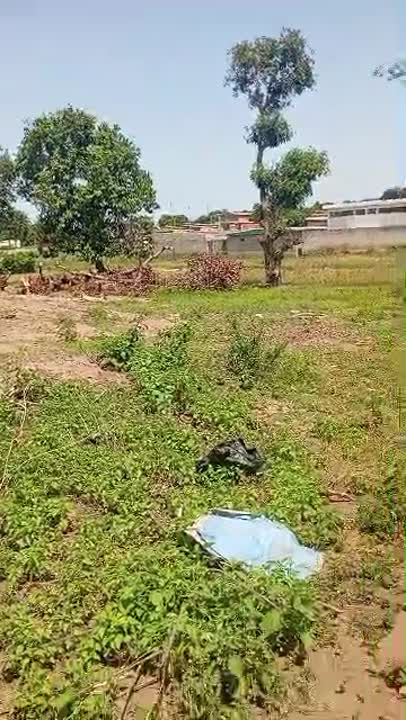 Terrain de 500 m² à vendre à Municipal (Diezoukouamekro)