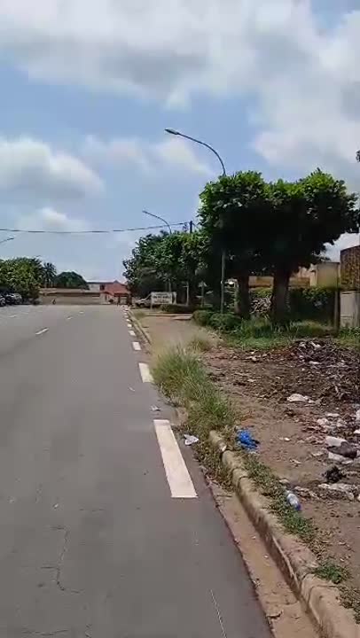 Terrain de 3900 m² à vendre à Yamoussoukro 220 Logements (ACD disponible)