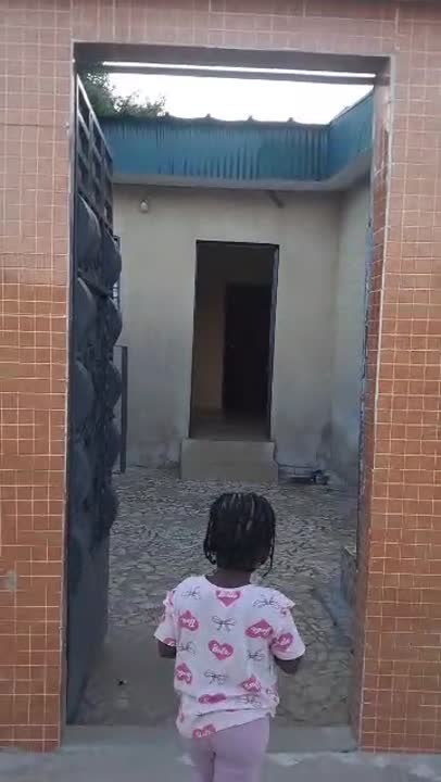 Chambre salon à louer près de l'école primaire