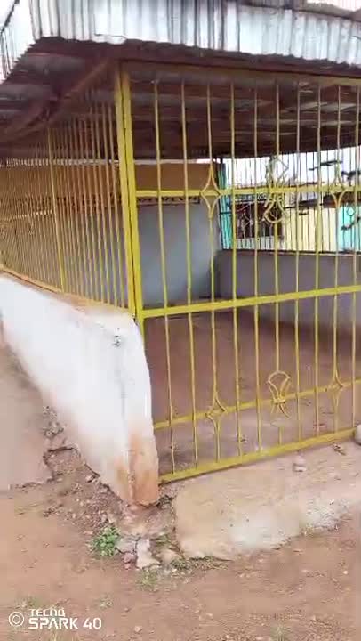 3 pièces à louer à Morofé