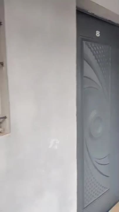 Chambre salon à louer à Bozi