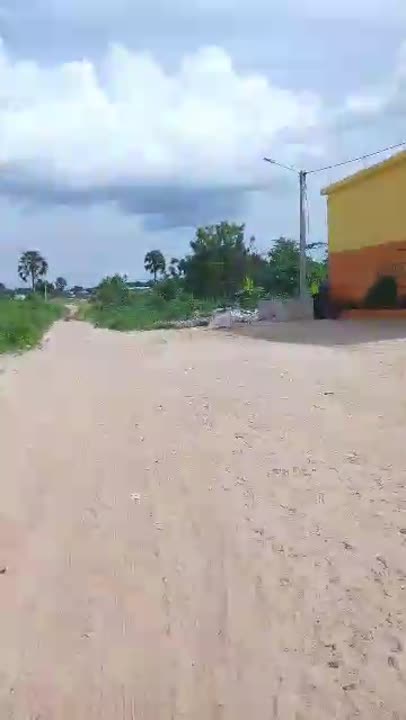 Terrain de 600 m² à vendre à Yamoussoukro Affounvassou (ACD disponible)