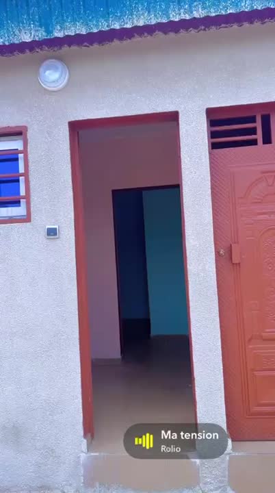 Studio à louer à N'Dakro (barrière des policiers)