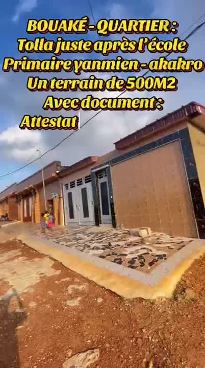 Terrain de 500 m² à vendre à Tolla (attestation villageoise)