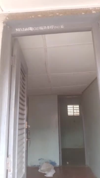 2 chambres, salon à louer à Ahougnassou