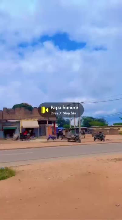 Grand espace avec plusieurs logements à louer à N'Dakro