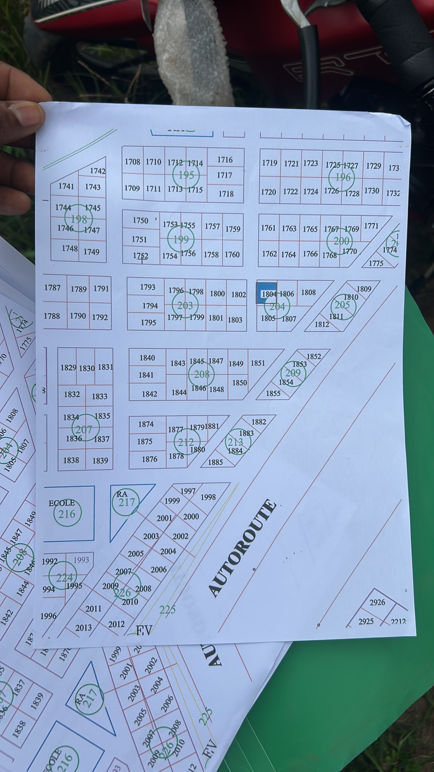 Terrain à vendre à Béoumi (échangeur) avec attestation villageoise