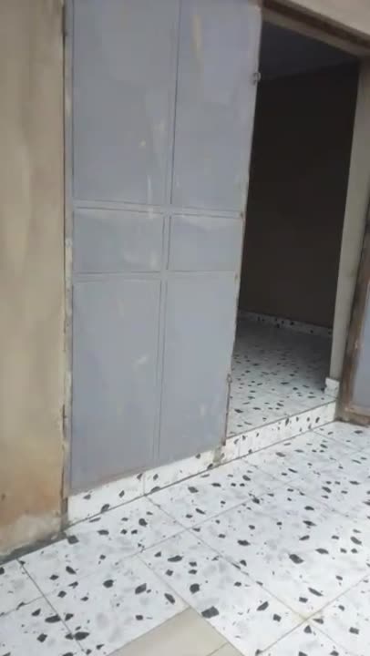 Magasin à louer à la Cité CIDT