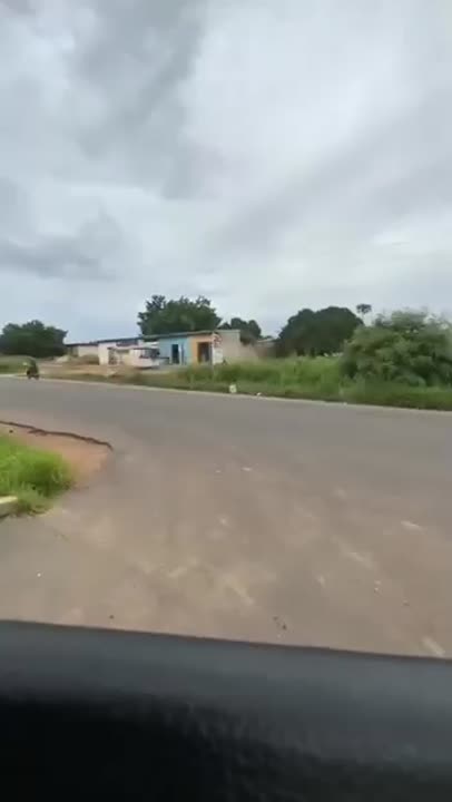 3 terrains contigus à vendre à Tchêlêkro