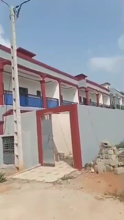 3 duplex collés à vendre à Yamoussoukro (ACD disponible)