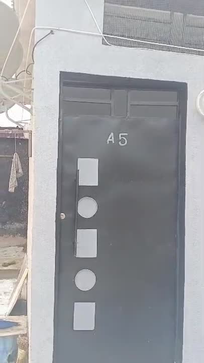 Studio meublé à louer à N'Dakro (cité fermée)
