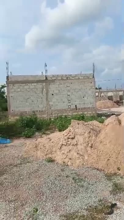 Terrain de 830 m² à vendre à Toumodi (ACD disponible)