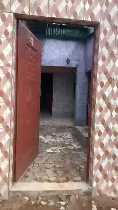 Chambre salon à louer à Tchelekro