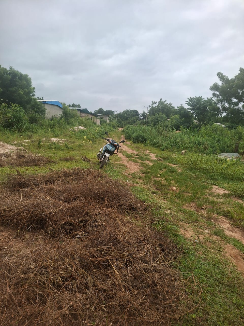 Terrain de 600 m² à vendre à Affouvassou 3e tranche (constructible)