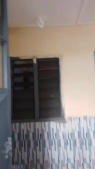Studio à louer à Broukro