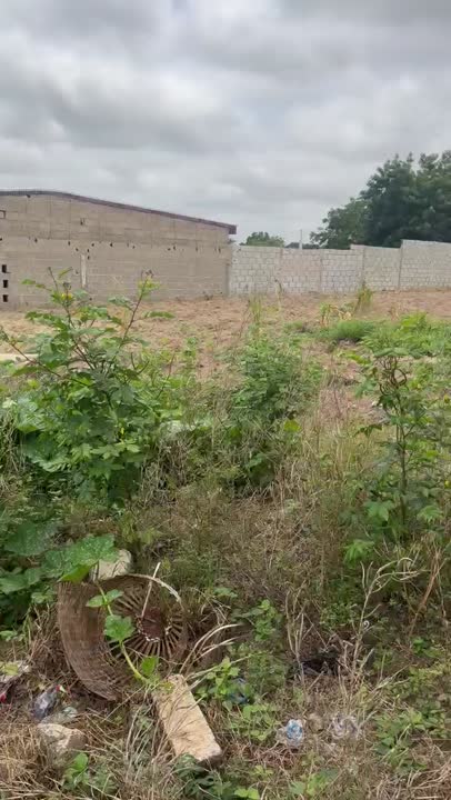 Terrain de 1350 m² à vendre à Kennedy (ACD disponible)