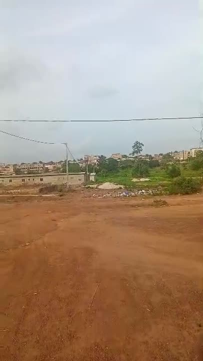 Terrain de 800 m² à vendre à Akpéssékro (ACD disponible)
