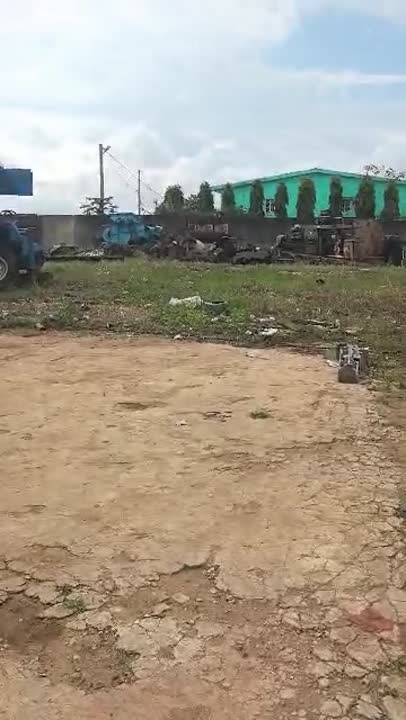Terrain commercial de 5276 m² à vendre sur l'autoroute de Dabou