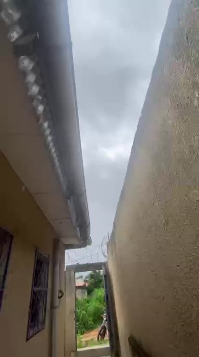 Studio à louer à Broukro — 40 000 FCFA