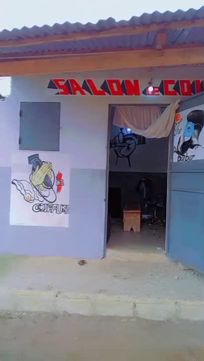 Salon de coiffure à céder à Tchèlekro