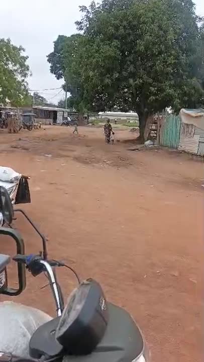 Magasin à louer à Koko