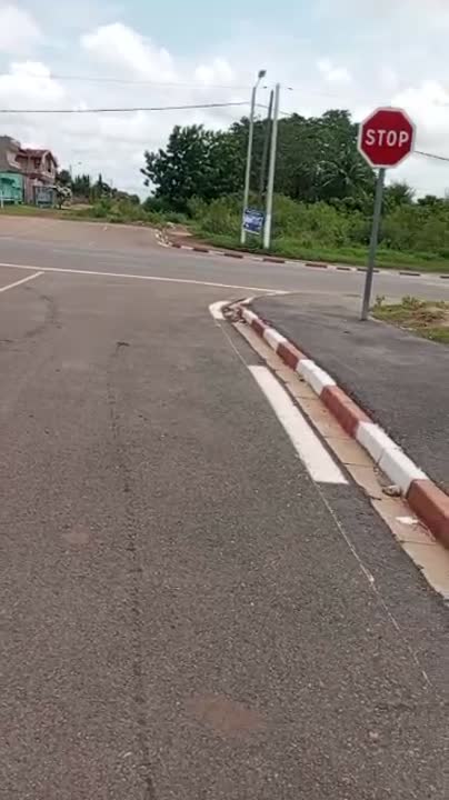 Terrain de 800 m² à vendre à Millionnaire (ACD disponible)