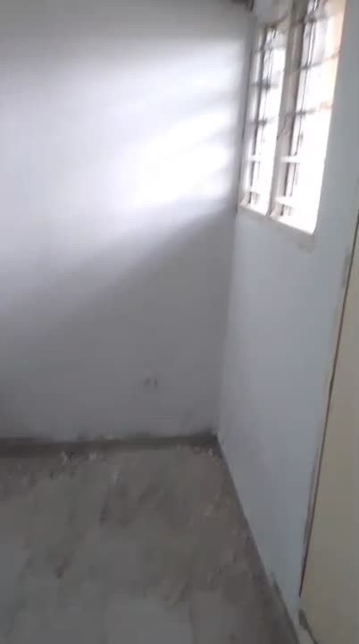 2 chambres, salon à louer à Millionnaire