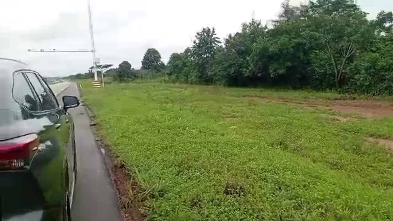 Terrain de 14 hectares à vendre près de l'autoroute Abidjan-Bouaké