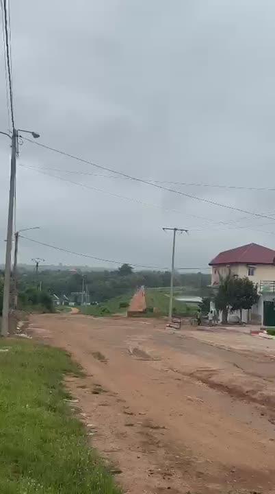 Terrain de 2,5 hectares à vendre à Air France (ACD disponible)