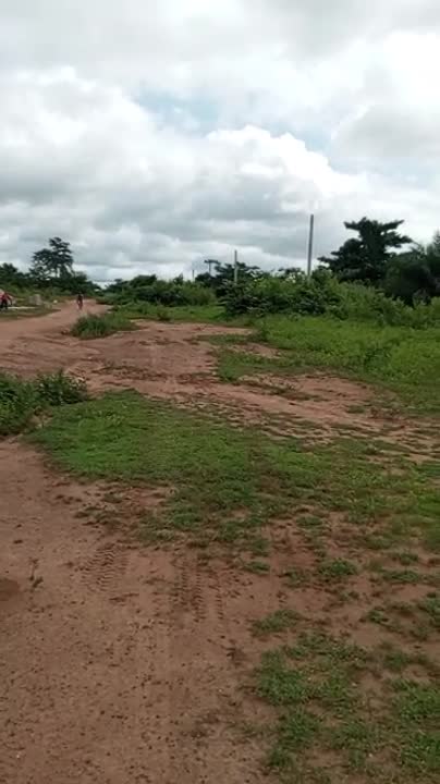 Terrain de 800 m² à vendre à Abouakoussikro (ACD disponible)