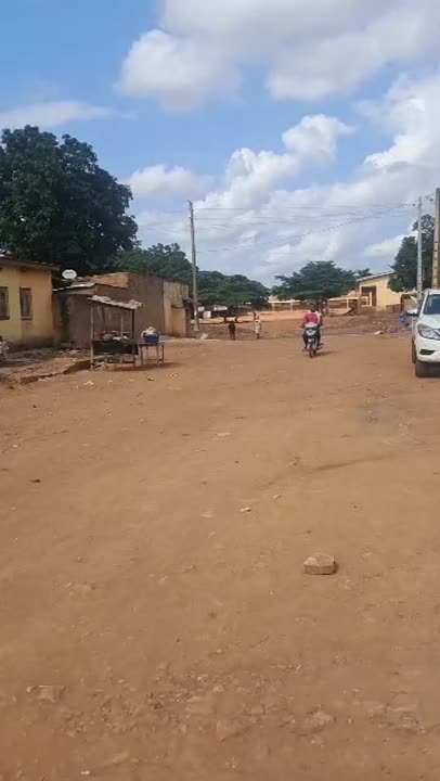 Terrain de 600 m² à vendre à Bouaké Zone (permis de construire)