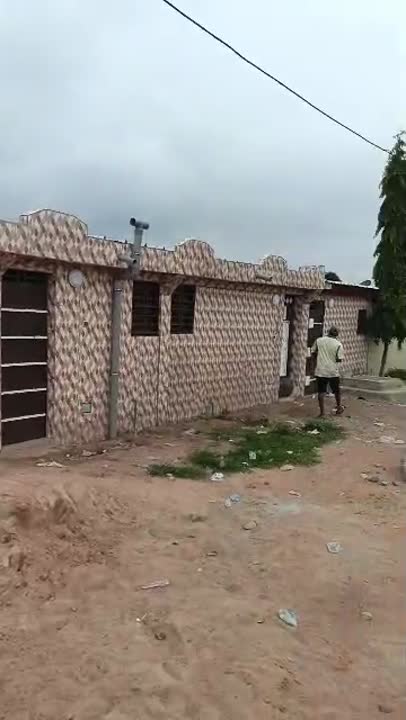 Grande cour de 600 m² à vendre à Bouaké (ACD disponible)