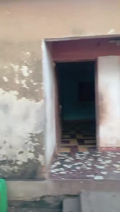 2 chambres, salon à louer à Broukro